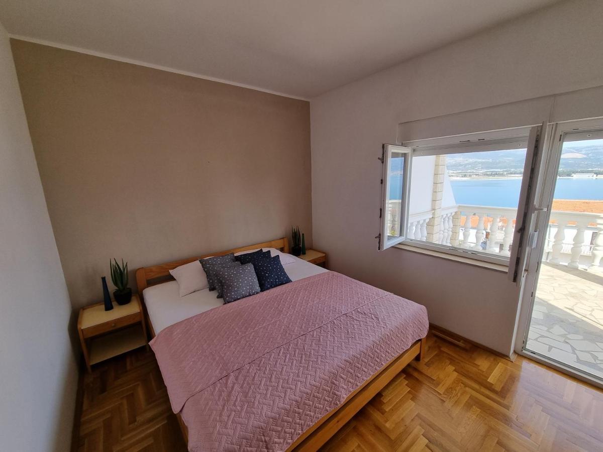 Villa Nena In Central Dalmatia Trogir Exterior photo